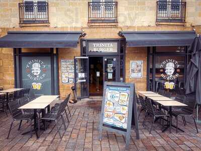 Trinita Burger, Nantes