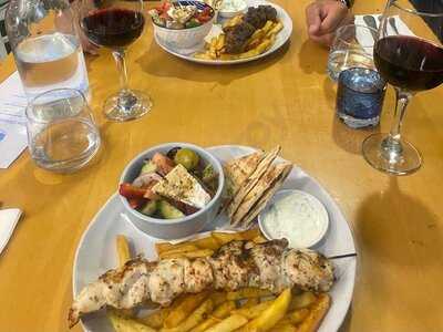 Yiani's Greek Restaurant Coolum