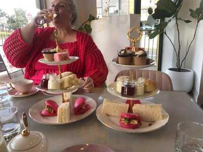 Amazing Graze Tea Rooms