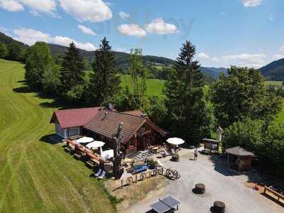 Eichfeldhütte "hereinspaziert"