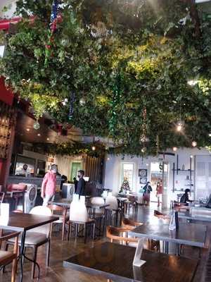 Shizusan - Phoenix Market City