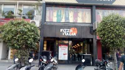 Pizza Italia Ranjit Avenue