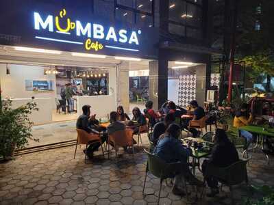 Mumbasa Cafe