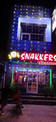 Snakkers Restaurant