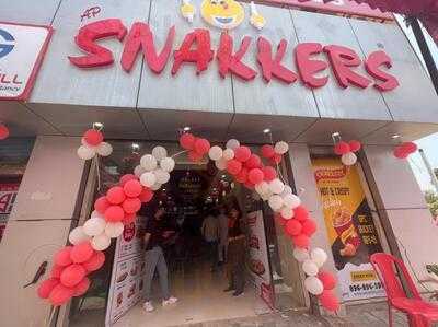 Snakkers Dharamkot