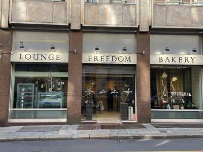 Freedom lounge bakery, Torino