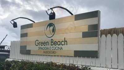 Green Beach, Passo Oscuro