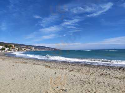 Doruma Beach, Bussana