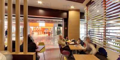 Mcdonald's Tavernola C/o Lario Center