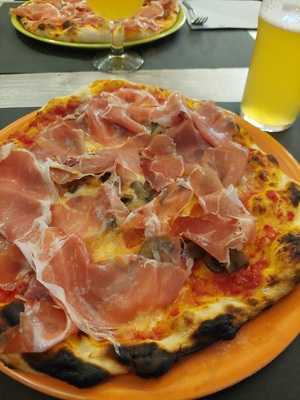 Pizzeria Lavori in Corso, Marotta