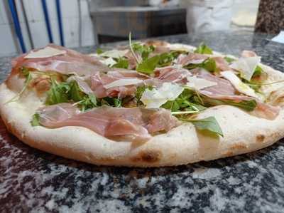 Masaniello Pizzeria e Rosticceria, Rivanazzano Terme