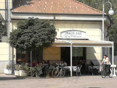 La Piazzetta Enoteca Con Cucina, Novara