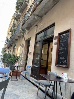 Piccadilly Café, Trapani