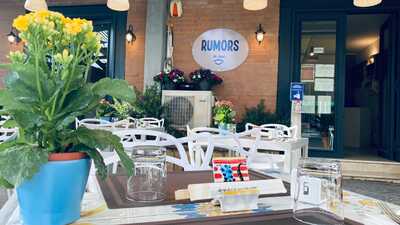 Rumors, Lago Patria