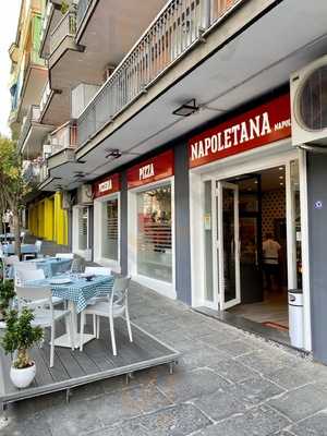 Pizzeria Pizza Napoletana, Napoli