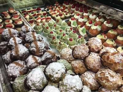 Pasticceria Valenzano, Acireale