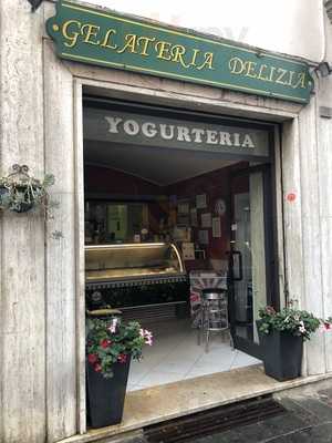 Gelateria Delizia, Pontremoli