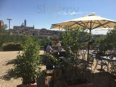 Próspero Caffè, Siena