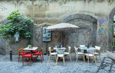 Cantina Santa Chiara Fra Vino & Taglieri, Napoli