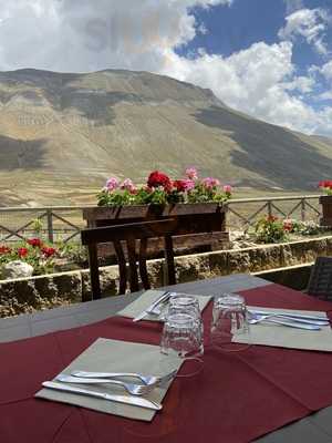 Ristorante La Montagnola Da Mamma Ida, Castelluccio di Norcia 