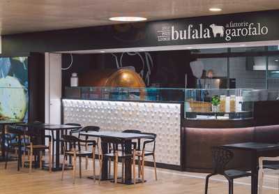 Bufala Shop Food Lounge Torino Caselle, Caselle Torinese