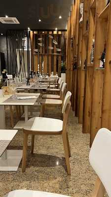 Aris Restaurant & Pizza Gourmet