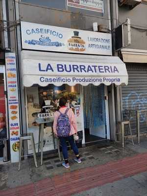 Mister Burrata, Bari