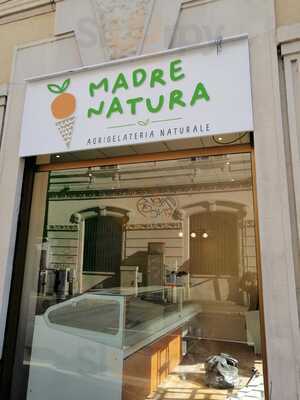 Madrenatura Agrigelateria, Monza