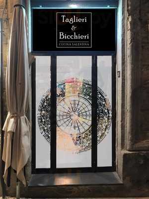 Taglieri & Bicchieri