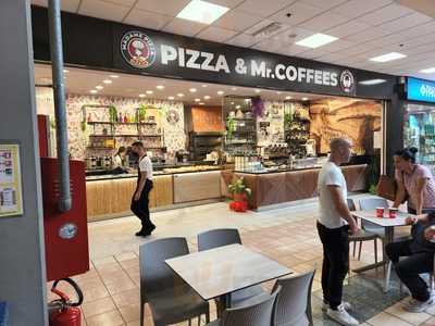 Pizza And Mr.coffees, La Spezia