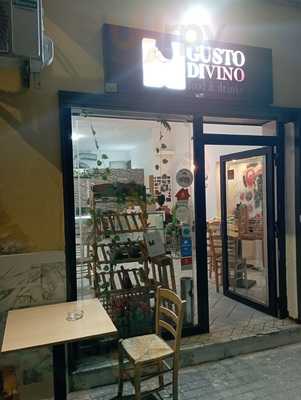 Gusto Divino, Macerata Campania