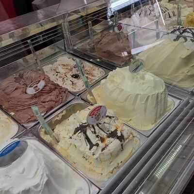 Gelateria Fantastico Lph Holding Srl, Sirmione