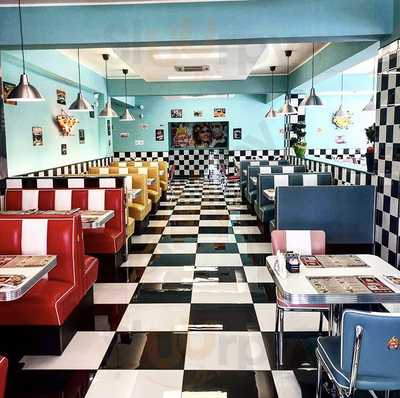 Grease American Grill