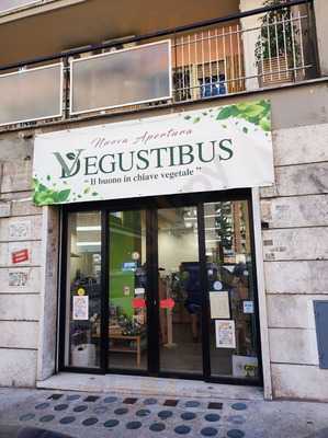 Vegustibus, Roma