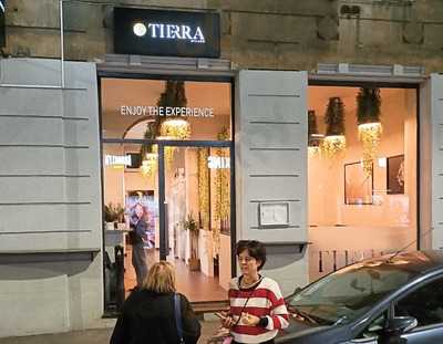 Tierra Milano, Milano