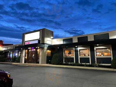 Sports365 Bar & Grill, Cheektowaga