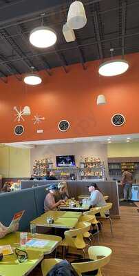 Snooze, an A.M. Eatery, College Station