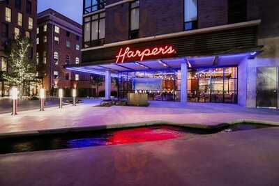 Harper's, Dallas