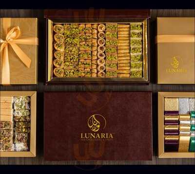 Lunaria Fine Chocolates & Sweets, Houston