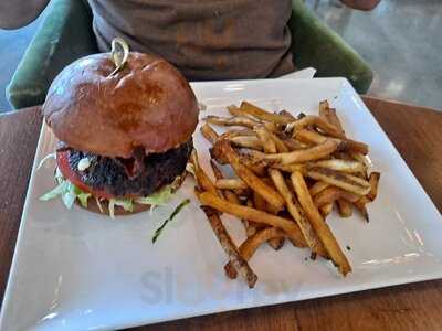 The Kitchen & Bar at Bardstown Bourbon Company, Bardstown