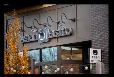 Oi Asian Bistro, Holland