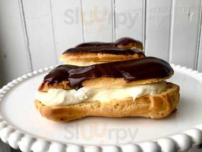 Sleepy Forest Bakeshop