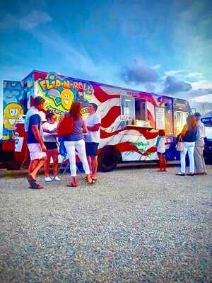 Flip N Roll Food Truck Portuguese/American Cuisine, Fall River