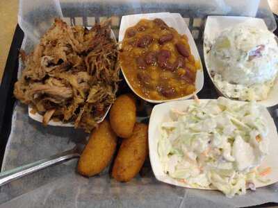 Due South Barbecue, Roanoke