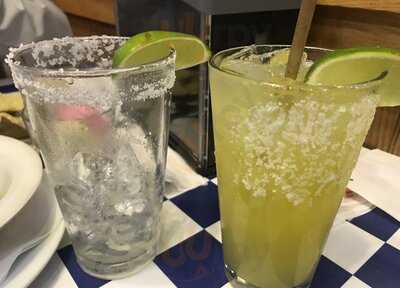 Ringo's On The River