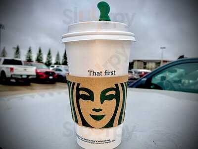 Starbucks On Washington, Grand Forks