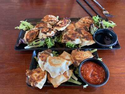 David's Taphouse And Dumplings, Cedar Falls