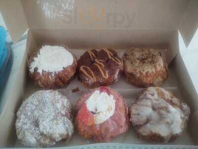 Parlor Doughnuts, Miramar Beach