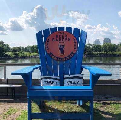 Beer Garden At Shippan Landing