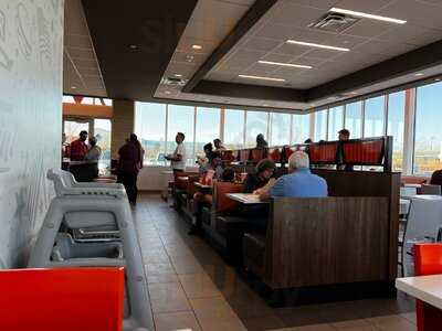 Whataburger, Overland Park